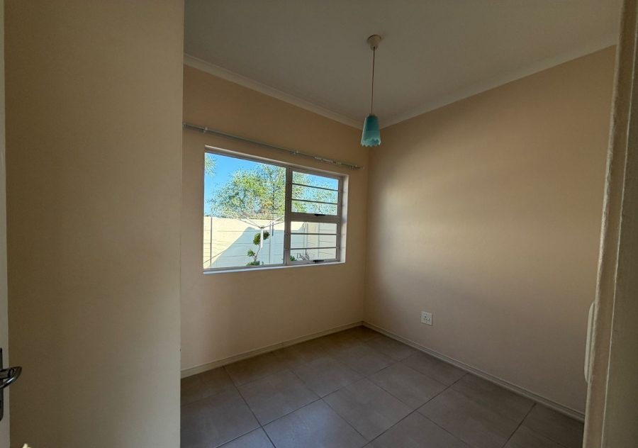 2 Bedroom Property for Sale in Anchorage Park Western Cape